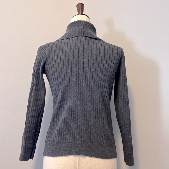 Karen Scott women’s Sweater - Picture 3 of 5